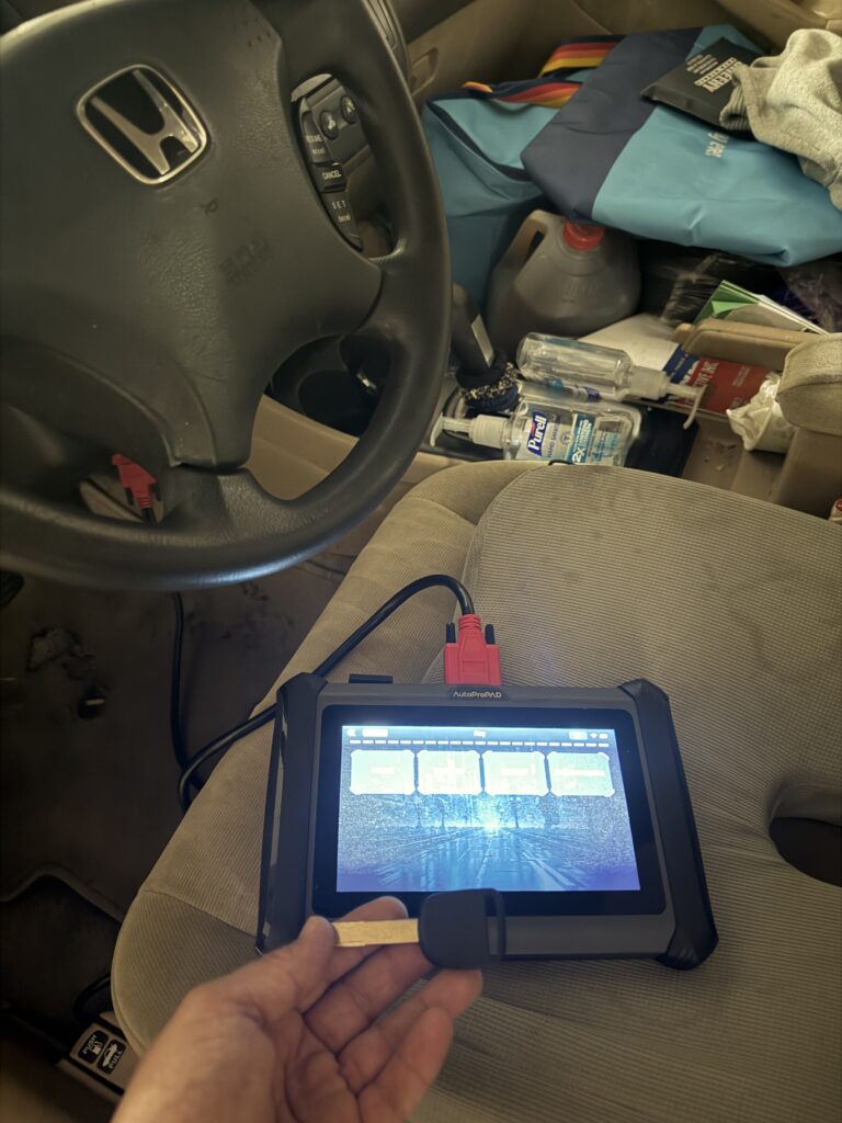 Car key programming with automotive equipment in Northern Virginia